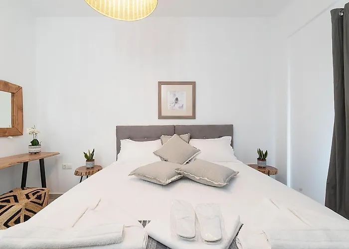 White Pearl Naxos With Private Swimming Pool *