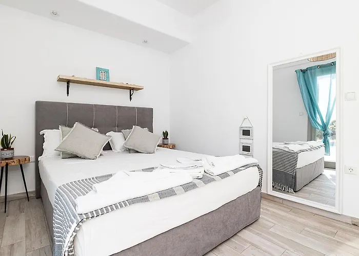 White Pearl Naxos With Private Swimming Pool Naxos City